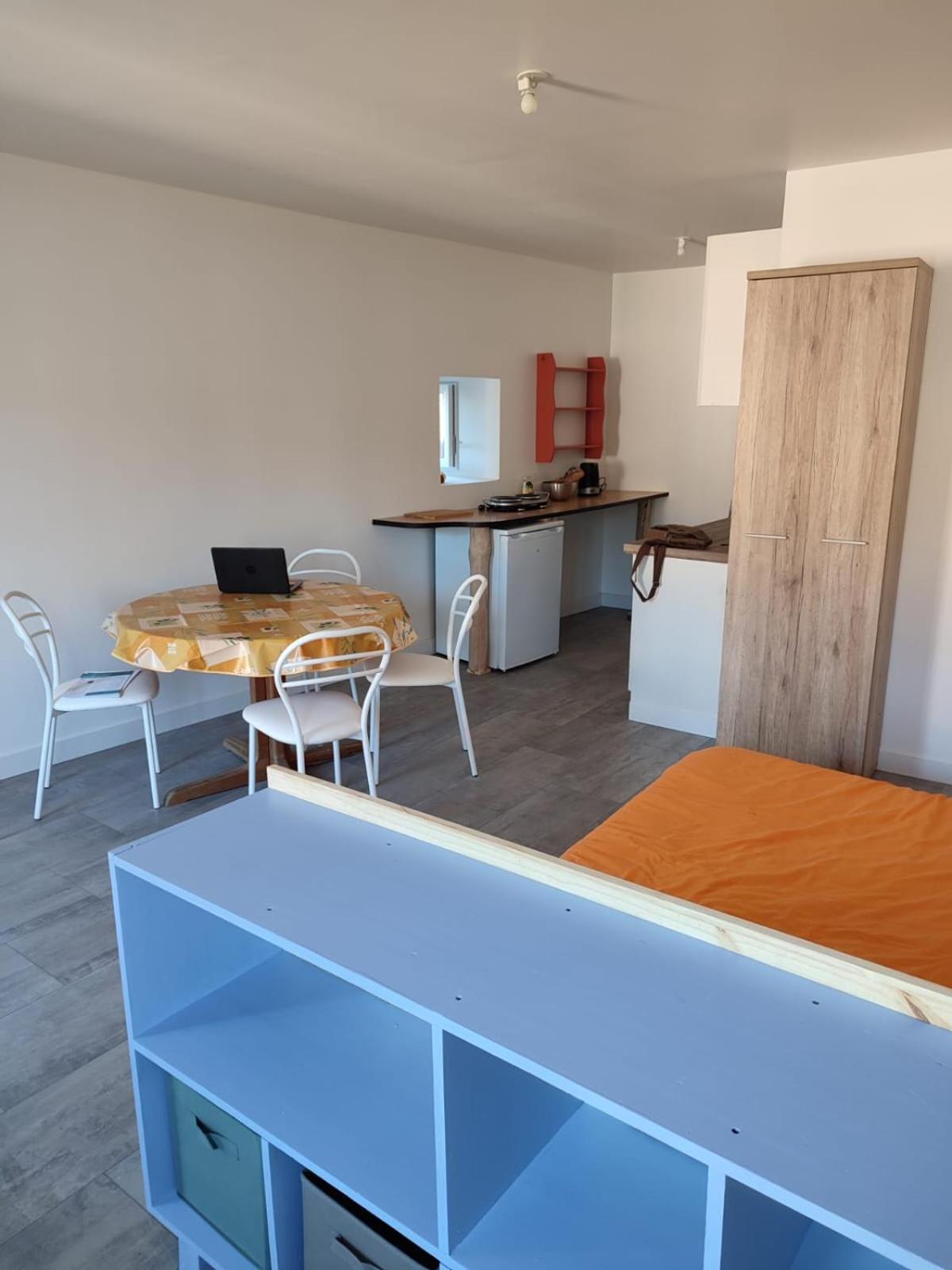Le Studio 3Eme Les Vans Kültér fotó